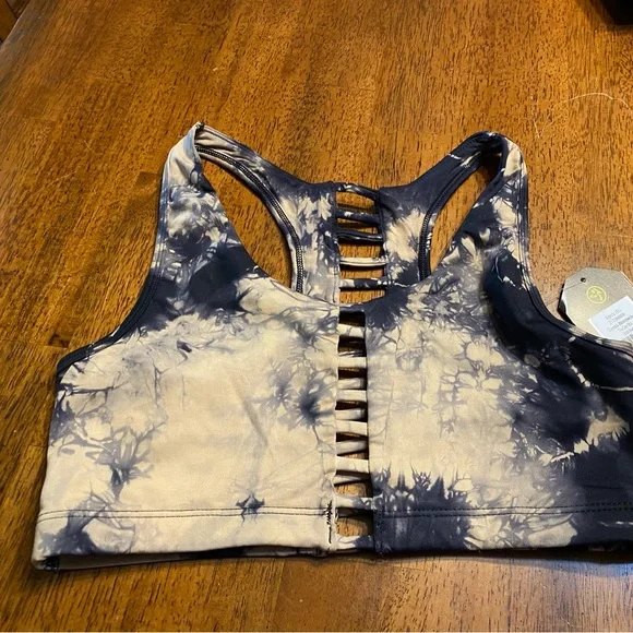Zumba Wear tie-dyed bra. NWT. Size spicy. A.k.a. small. - Picture 7 of 14